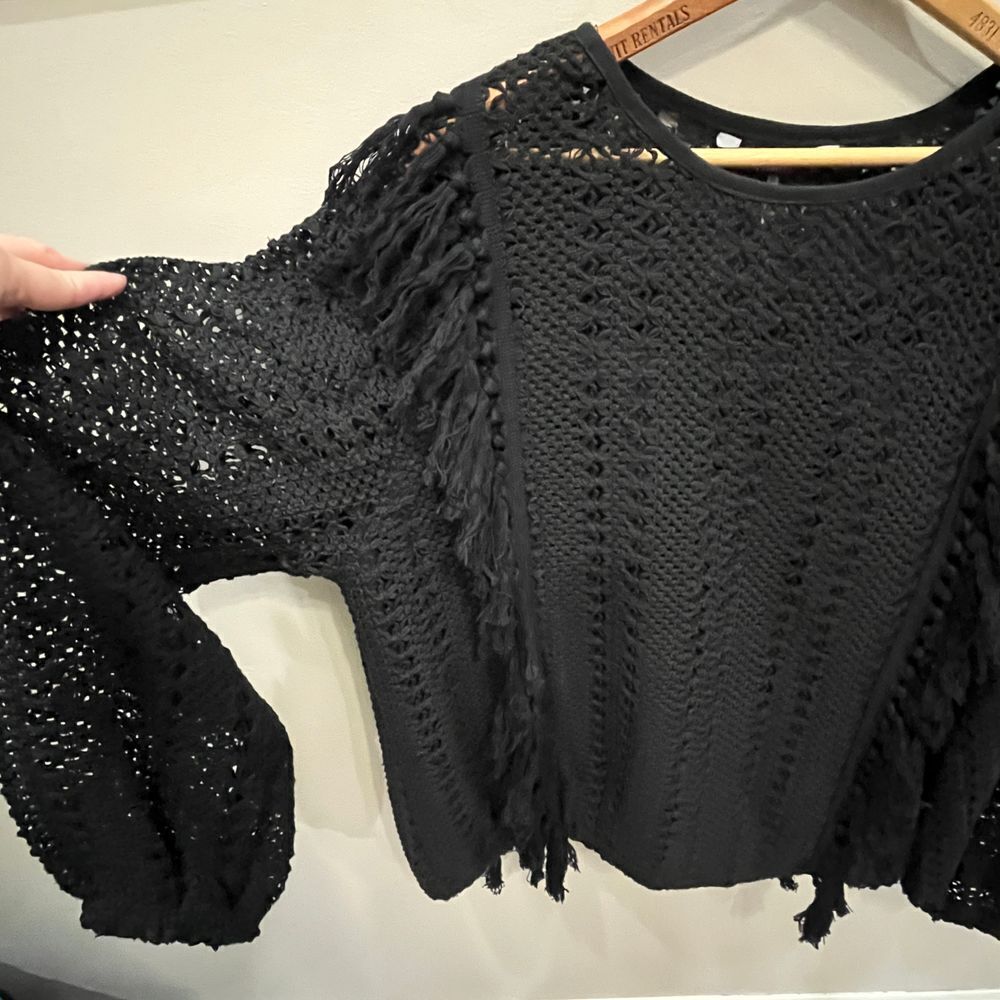 TOVE Elegant Black Crochet Sweater